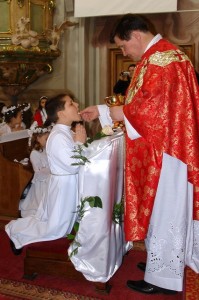 i_komunia_swieta_11_maja_2008_09
