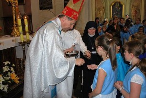 i_archidiecezjalny_dzien_wspolnoty_dziewczecej_sluzby_maryjnej_2008_23