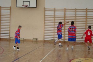 turniej_przyjazni_w_halowej_pilce_noznej_lso02 