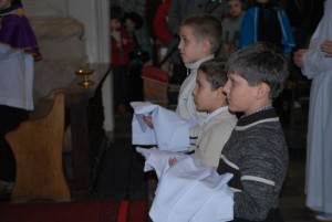 przyjecie_ministrantow_i_lektorow_01jpg 